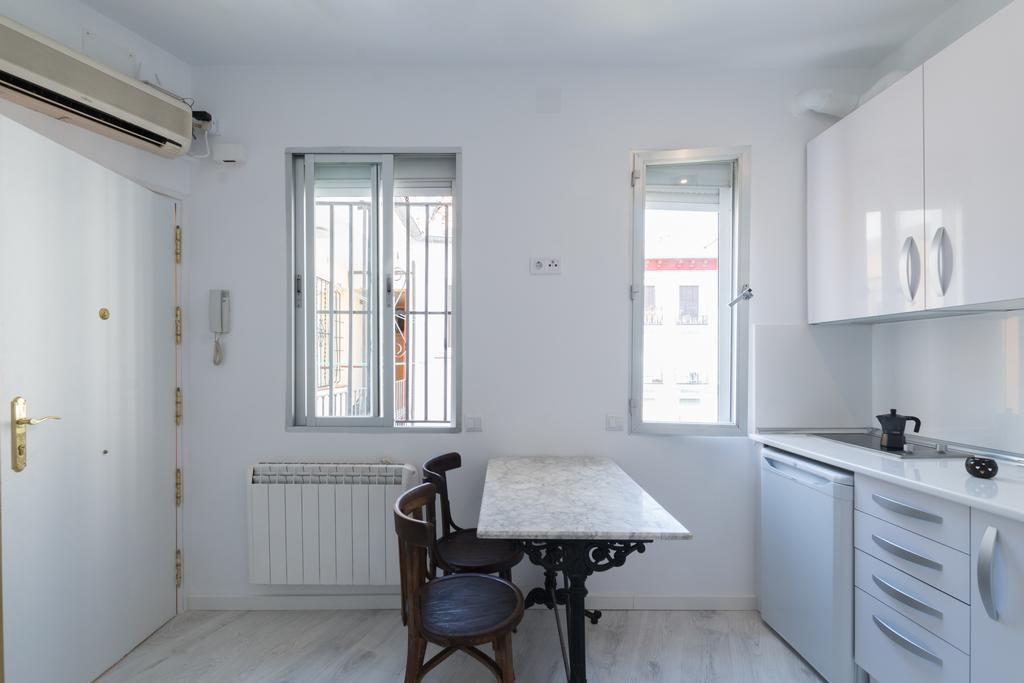 Apartamento Yaiza Madrid Exterior foto
